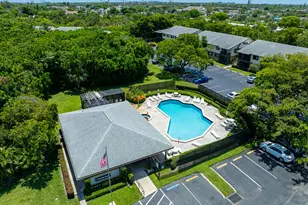 610 Trace Cir, Deerfield Beach, FL 33441 - Photo 17