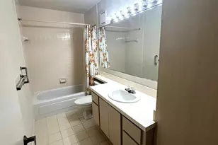 7 Amherst Ct, Royal Palm Beach, FL 33411 - Photo 23