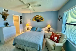 7214 Golf Colony Ct, Lake Worth, FL 33467 - Photo 17