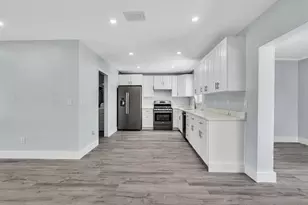 2920 NE 8th Terrace, Pompano Beach, FL 33064 - Photo 17