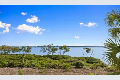 29 Harbour Isle Drive #203, Fort Pierce, FL 34949 - Photo 27