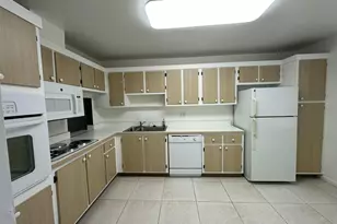 5775 W Fernley Dr W, West Palm Beach, FL 33415 - Photo 3