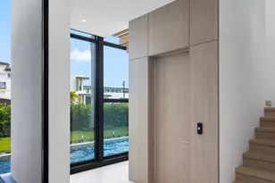 541 Golden Harbour Dr, Boca Raton, FL 33432 - Photo 35