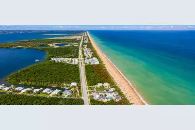 3541 NE Ocean Boulevard #4, Jensen Beach, FL 34957 - Photo 1