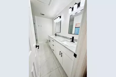 13725 Flora Place, Unit C, Delray Beach, FL 33484 - Photo 23