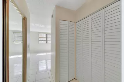 3090 NW 46th Avenue #105c, Lauderdale Lakes, FL 33313 - Photo 23