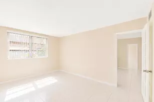 3090 NW 46th Ave, Lauderdale Lakes, FL 33313 - Photo 3