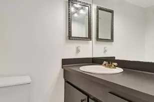 3090 NW 46th Ave, Lauderdale Lakes, FL 33313 - Photo 25