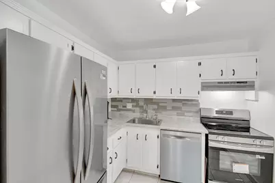 3090 NW 46th Avenue #105c, Lauderdale Lakes, FL 33313 - Photo 7