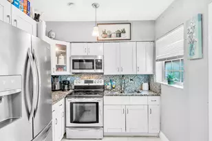 808 41st St, West Palm Beach, FL 33407 - Photo 7