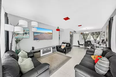 808 41st Street, West Palm Beach, FL 33407 - Photo 3