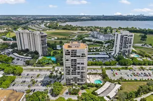 2425 Presidential Way, West Palm Beach, FL 33401 - Photo 13