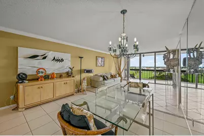 2425 Presidential Way #1006, West Palm Beach, FL 33401 - Photo 7