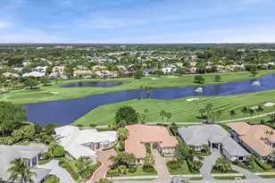 66 St James Dr, Palm Beach Gardens, FL 33418 - Photo 23