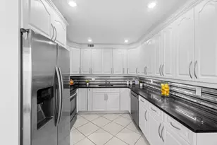 4013 Yarmouth A, Boca Raton, FL 33434 - Photo 7