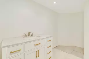 5250 N Ocean Dr, Singer Island, FL 33404 - Photo 31