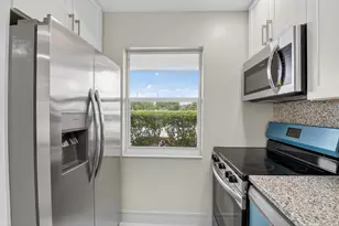 9880 Marina Blvd, Boca Raton, FL 33428 - Photo 9