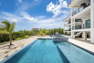 231 E Shore Dr, Key West, FL 33040 - Photo 13
