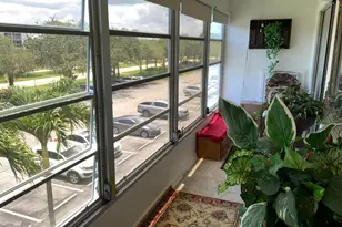 77 Mansfield B, Boca Raton, FL 33434 - Photo 11