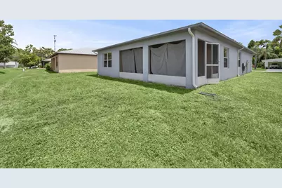 73 Golf Drive, Port Saint Lucie, FL 34952 - Photo 13