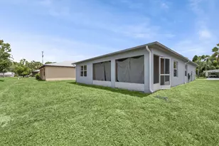 73 Golf Dr, Port Saint Lucie, FL 34952 - Photo 13