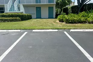 340 Horizons W, Boynton Beach, FL 33435 - Photo 17