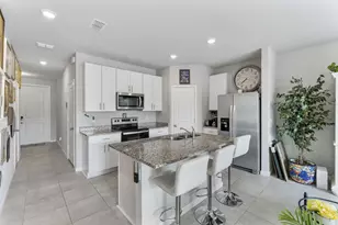 3947 SE Mentmore Ln, Stuart, FL 34997 - Photo 3