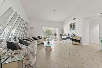 5952 Regal Glen Drive #207, Boynton Beach, FL 33437 - Photo 11