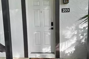 13334 Polo Club Rd, Wellington, FL 33414 - Photo 19