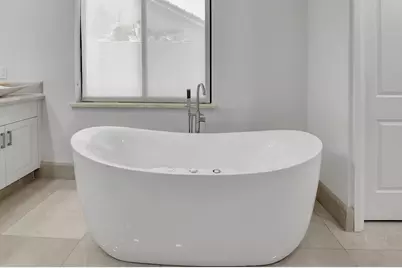 10099 Canoe Brook Circle, Boca Raton, FL 33498 - Photo 43