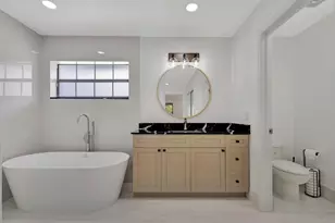 1915 New Haven Ave, Wellington, FL 33414 - Photo 17