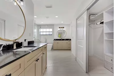 1915 Newhaven Avenue, Wellington, FL 33414 - Photo 15