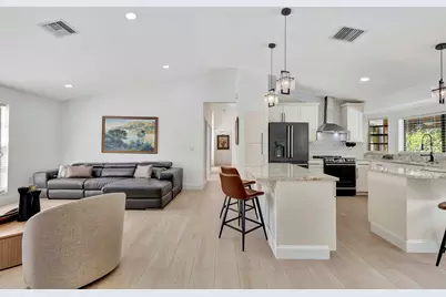 1915 Newhaven Avenue, Wellington, FL 33414 - Photo 27