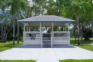 38 Keswick, Deerfield Beach, FL 33442 - Photo 27