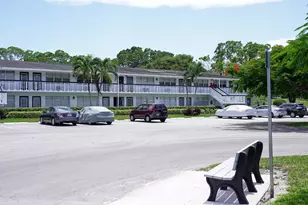 38 Keswick, Deerfield Beach, FL 33442 - Photo 15