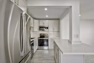 105 Coventry E #105, West Palm Beach, FL 33417 - Photo 3