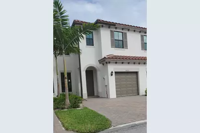 2022 S Oysterwood Lane S, Riviera Beach, FL 33410 - Photo 1