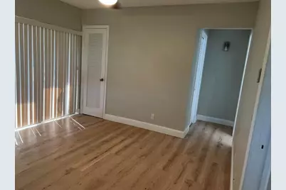 152 Easthampton G, West Palm Beach, FL 33417 - Photo 5