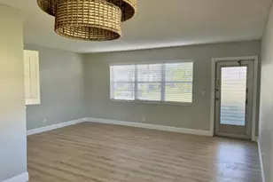 152 Easthampton G, West Palm Beach, FL 33417 - Photo 1