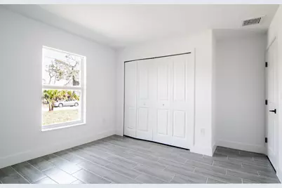 10654 Washington Road, Port Charlotte, FL 33981 - Photo 11