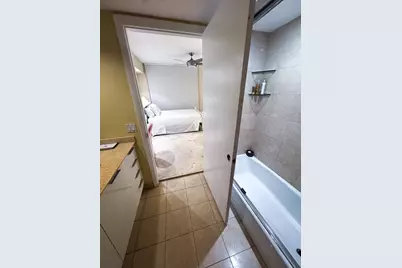 18911 Collins Avenue #506, Sunny Isles Beach, FL 33160 - Photo 31