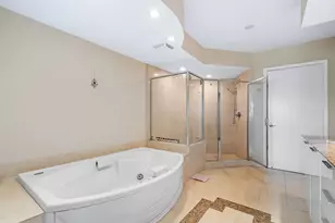 18911 Collins Ave, Sunny Isles Beach, FL 33160 - Photo 25