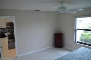 15704 Philodendron Cir, Delray Beach, FL 33484 - Photo 9