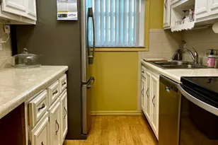 910 Savannas Point Dr, Fort Pierce, FL 34982 - Photo 9