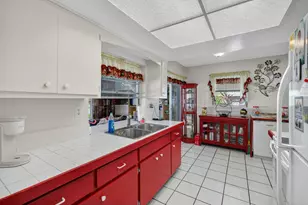 3051 NW 1st Dr, Pompano Beach, FL 33064 - Photo 21