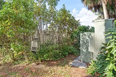 7051 Seacrest Boulevard, Lake Worth, FL 33462 - Photo 11