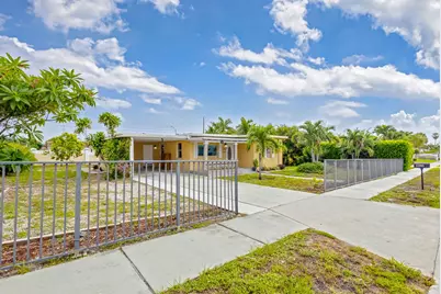 1136 W 7th Street, Riviera Beach, FL 33404 - Photo 39