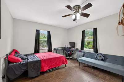 1136 W 7th Street, Riviera Beach, FL 33404 - Photo 27