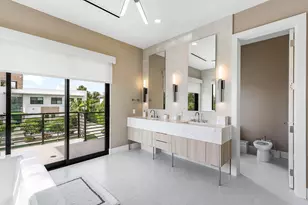 499 NE 4th St, Boca Raton, FL 33432 - Photo 49