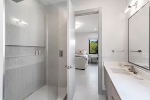 499 NE 4th St, Boca Raton, FL 33432 - Photo 29